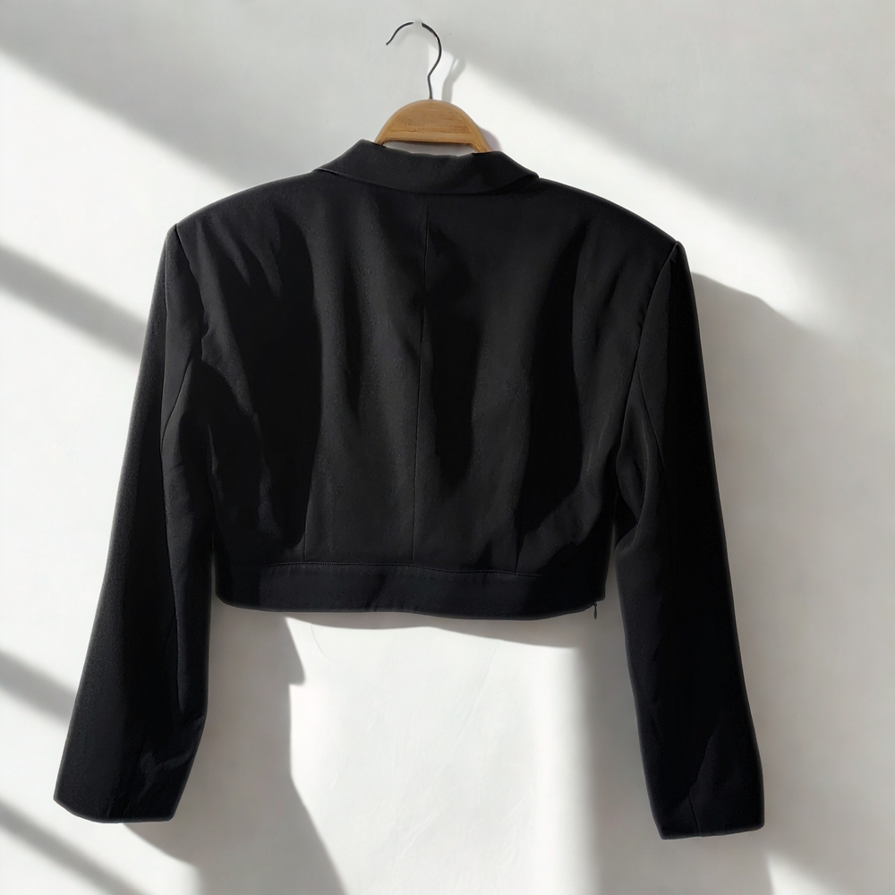 Solid Notched Collar Crop Blazer By Cider Black Size XL - Picture 6 of 10